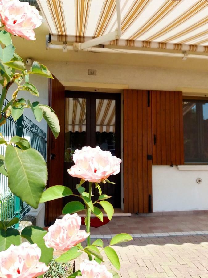 Bamboo Rooms Cartiera Reali Luaran gambar