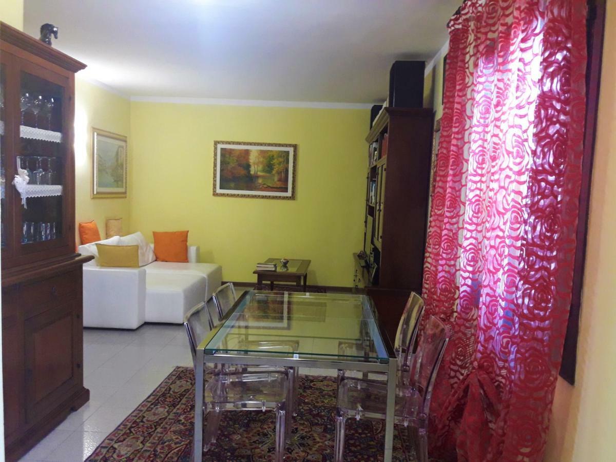 Bamboo Rooms Cartiera Reali Luaran gambar