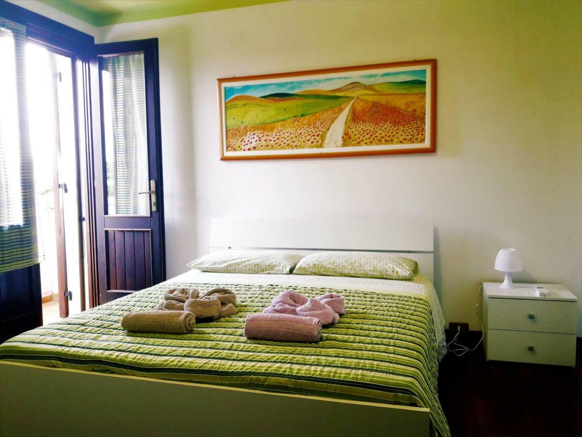 Bamboo Rooms Cartiera Reali Luaran gambar